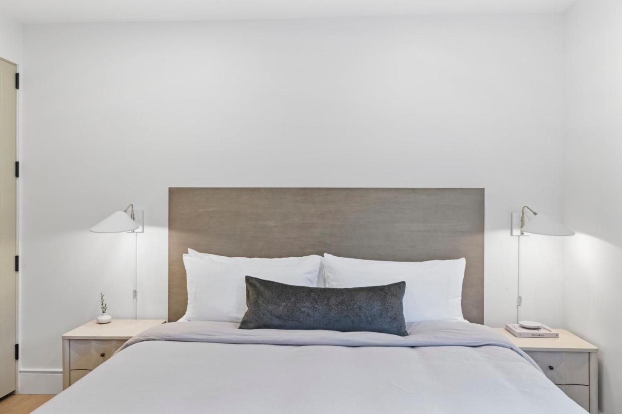 Casa Jardin - Boutique Suites In Downtown Санта-Барбара Экстерьер фото